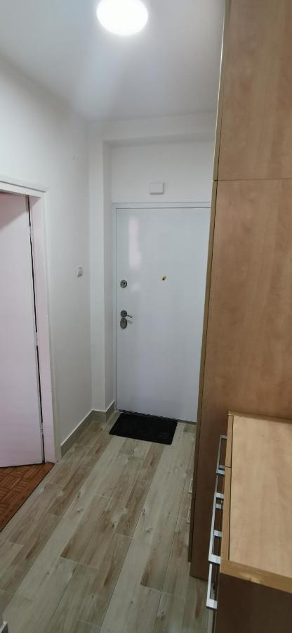 Apartamento Stan Na Dan Predah Užice Exterior foto